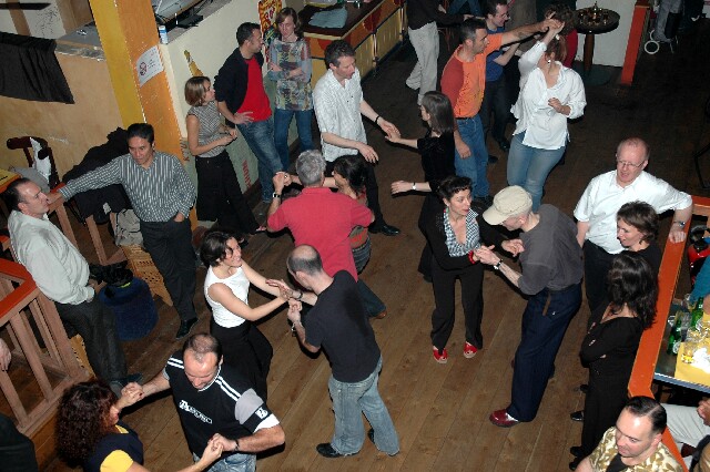 min 2006 10 31 latino 095